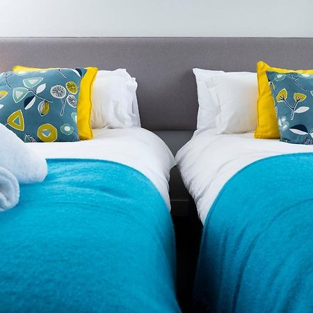 7 Putsborough - Luxury Apartment At Byron Woolacombe, Only 4 Minute Walk To Woolacombe Beach! エクステリア 写真