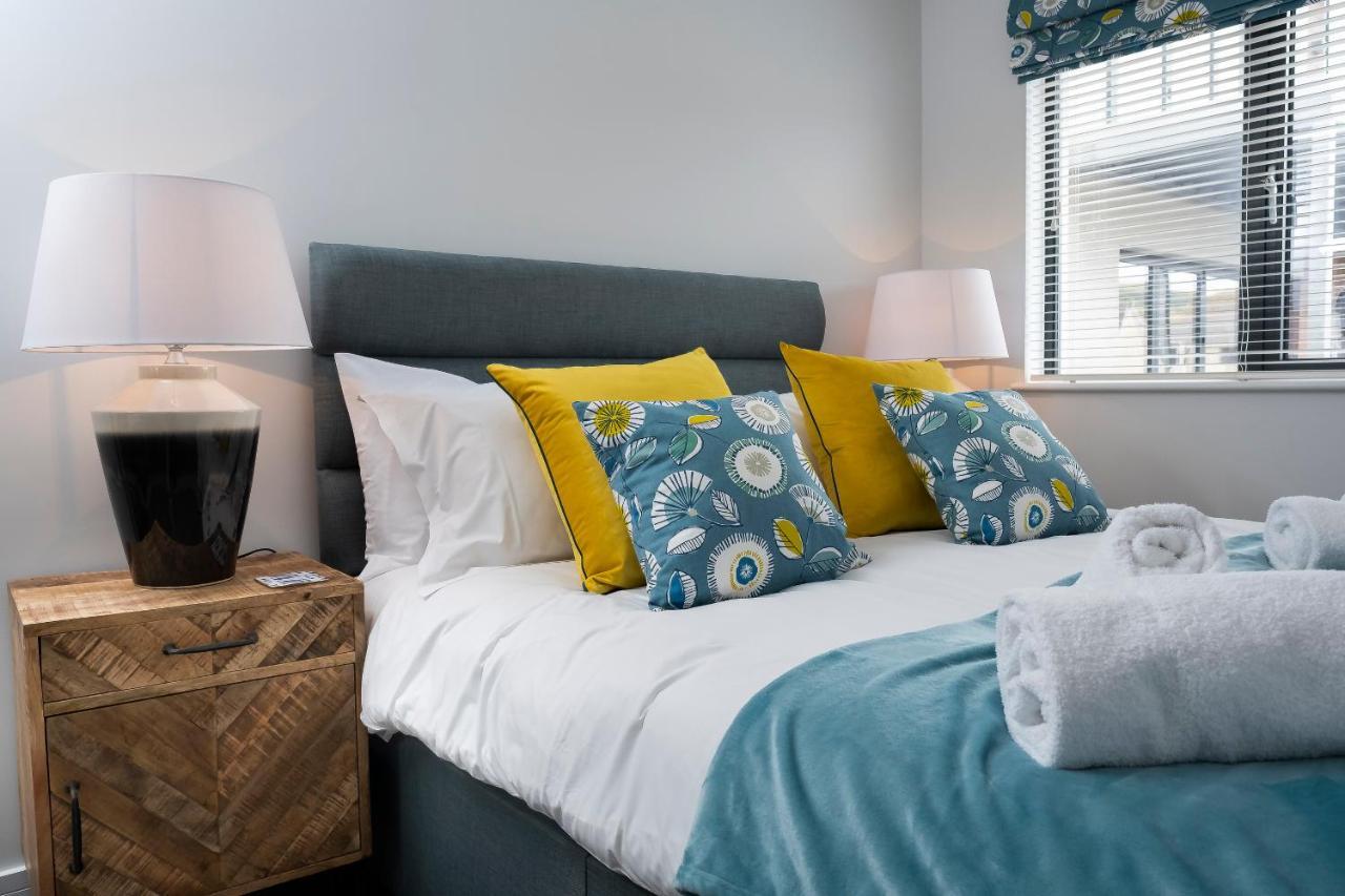 7 Putsborough - Luxury Apartment At Byron Woolacombe, Only 4 Minute Walk To Woolacombe Beach! エクステリア 写真