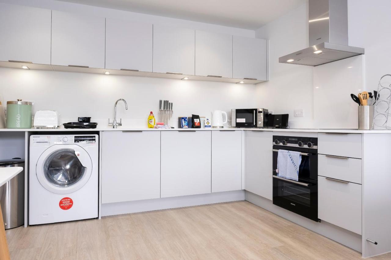 7 Putsborough - Luxury Apartment At Byron Woolacombe, Only 4 Minute Walk To Woolacombe Beach! エクステリア 写真