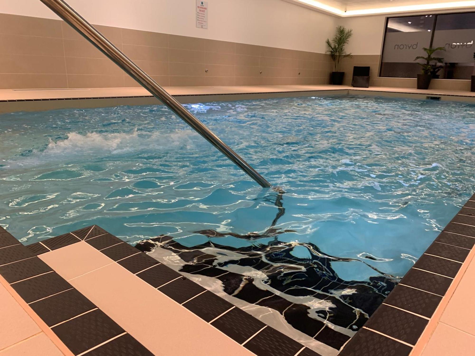 7 Putsborough - Luxury Apartment At Byron Woolacombe, Only 4 Minute Walk To Woolacombe Beach! エクステリア 写真